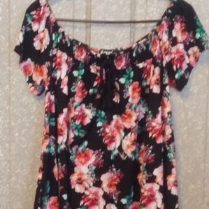 Women's Off-the-Shoulder Floral Plus Size Top 1X
